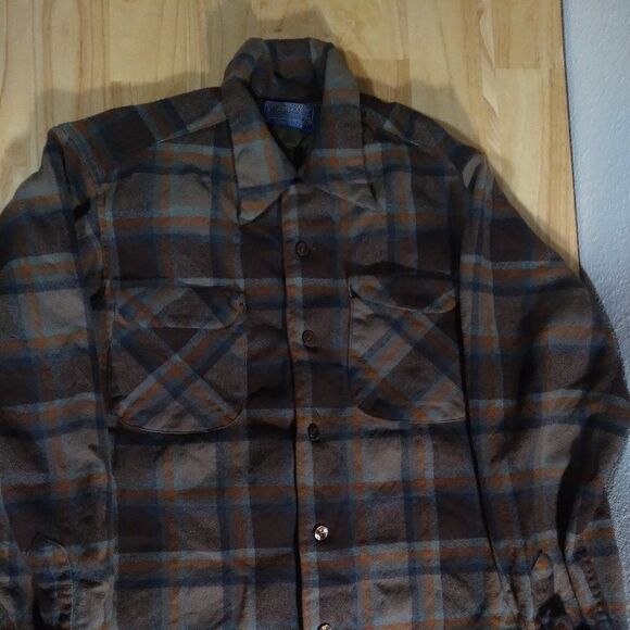 Vintage Pendleton Flannel Wool Button-Down Shirt - Picture 2 of 7